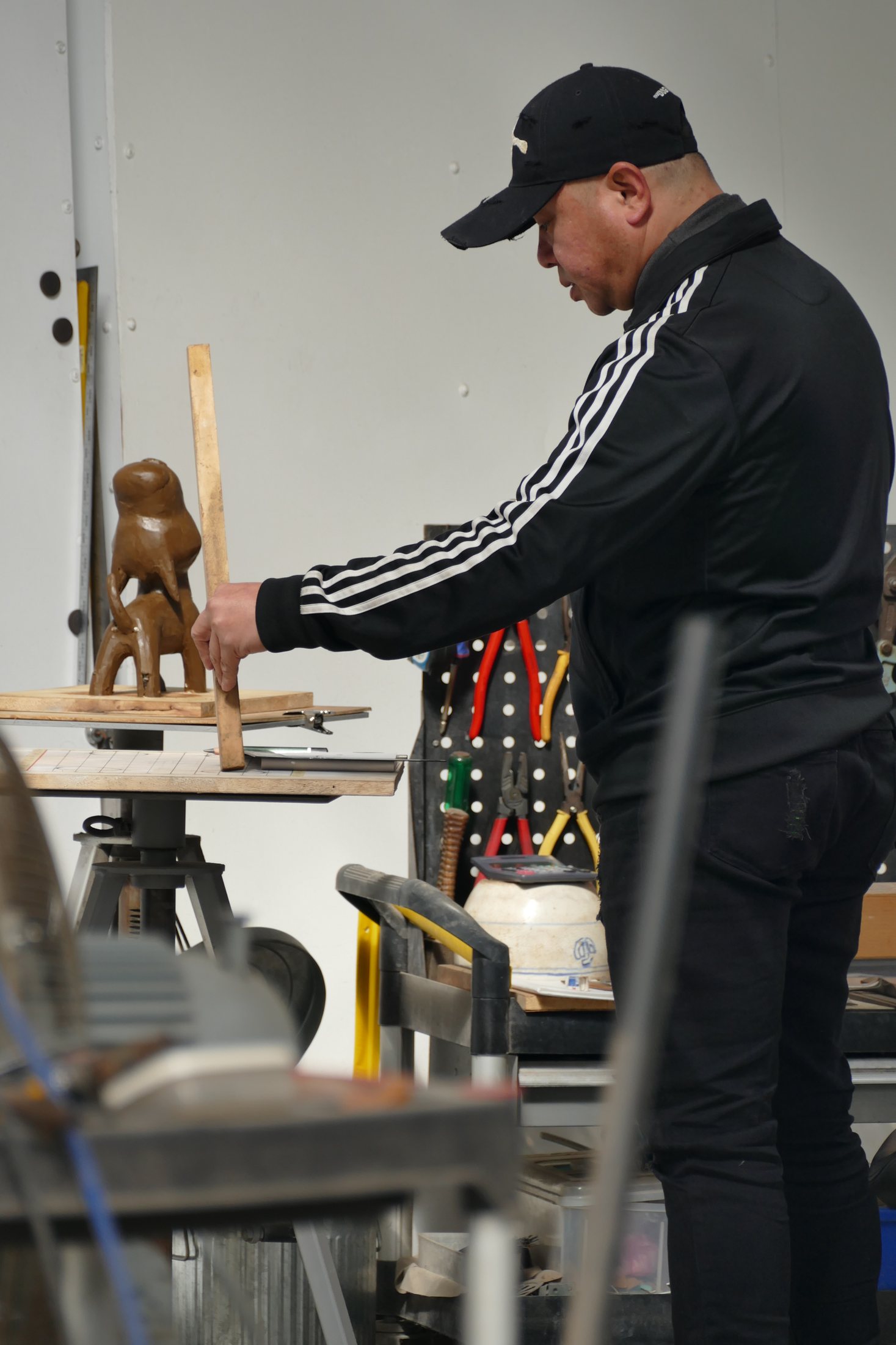 Poren Huang studio image